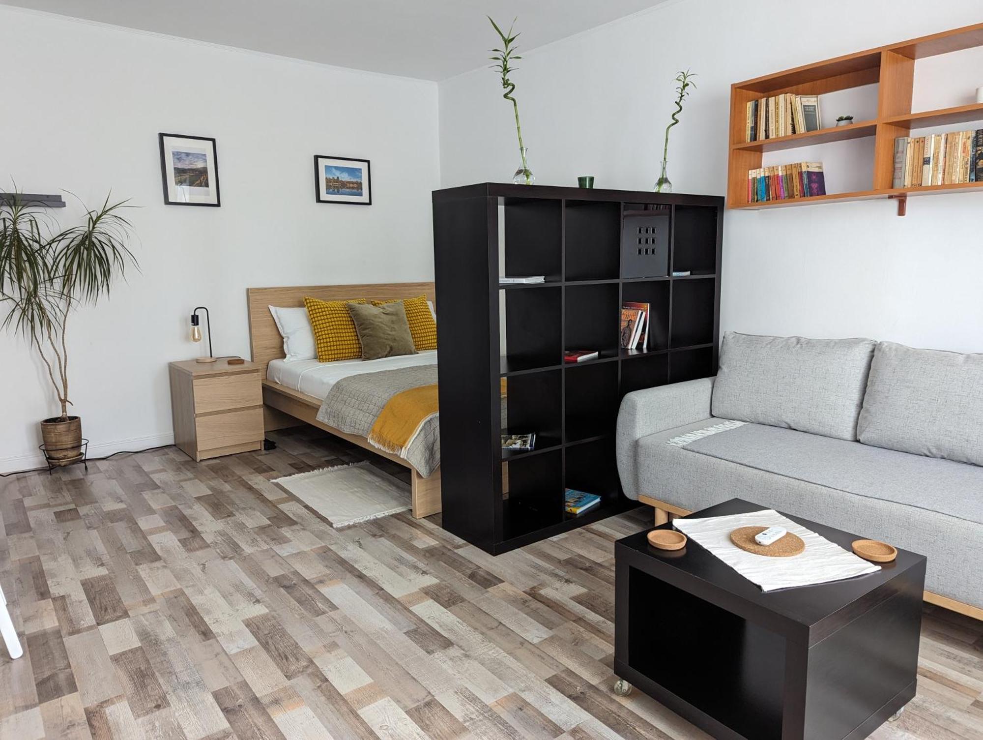 Sebastian Studio Apartment Bucharest Exterior photo
